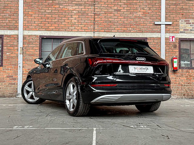 Audi e-tron 50 quattro business edition 71 kwh 313pk 2020, k-422-jj - afbeelding 14 van  87