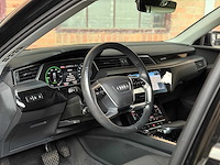 Audi e-tron 50 quattro business edition 71 kwh 313pk 2020, k-422-jj - afbeelding 44 van  87