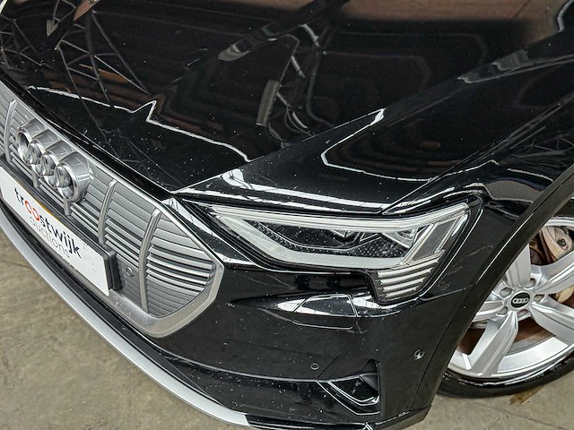 Audi e-tron 50 quattro business edition 71 kwh 313pk 2020, k-422-jj - afbeelding 45 van  87