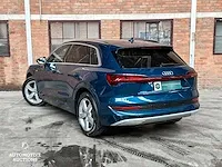 Audi e-tron 50 quattro launch edition 71 kwh 313pk 2019 (origineel-nl + 1e eigenaar), g-338-xh - afbeelding 13 van  68