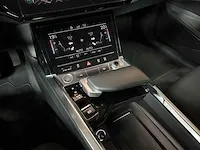 Audi e-tron 50 quattro launch edition 71 kwh 313pk 2019 (origineel-nl + 1e eigenaar), g-338-xh - afbeelding 19 van  68