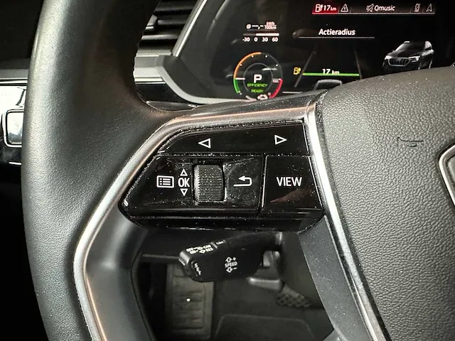 Audi e-tron 50 quattro launch edition 71 kwh 313pk 2019 (origineel-nl + 1e eigenaar), g-338-xh - afbeelding 22 van  68
