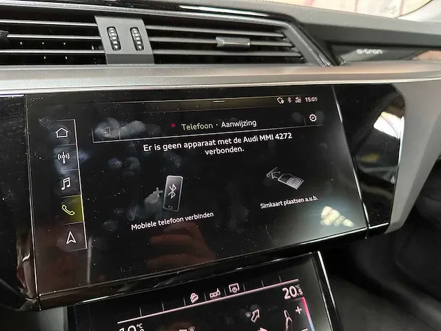 Audi e-tron 50 quattro launch edition 71 kwh 313pk 2019 (origineel-nl + 1e eigenaar), g-338-xh - afbeelding 37 van  68
