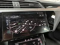 Audi e-tron 50 quattro launch edition 71 kwh 313pk 2019 (origineel-nl + 1e eigenaar), g-338-xh - afbeelding 38 van  68