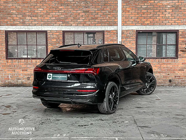 Audi e-tron 50 quattro launch edition black 71 kwh 313pk 2019 (origineel-nl + 1e eigenaar), h-970-bh - afbeelding 6 van  26