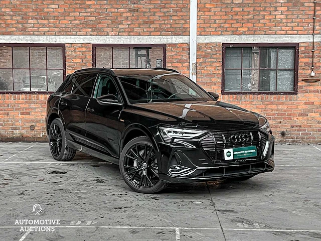 Audi e-tron 50 quattro launch edition black 71 kwh 313pk 2019 (origineel-nl + 1e eigenaar), h-970-bh - afbeelding 24 van  26