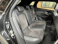 Audi e-tron 50 quattro launch edition black 71 kwh 313pk 2019 (origineel-nl + 1e eigenaar), h-970-bh - afbeelding 57 van  67