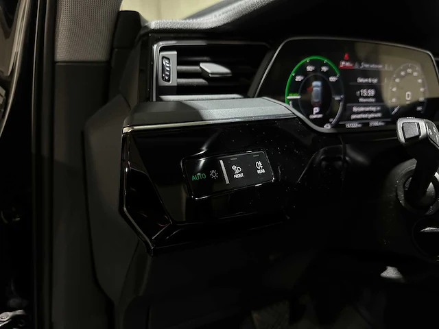 Audi e-tron 50 quattro launch edition plus 71 kwh 313pk 2019, g-120-xv - afbeelding 20 van  50