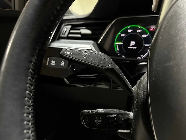 Audi e-tron 50 quattro launch edition plus 71 kwh 313pk 2019, g-120-xv - afbeelding 24 van  50