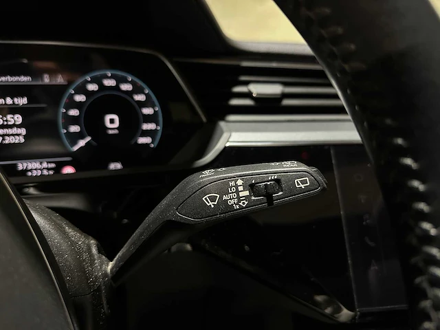 Audi e-tron 50 quattro launch edition plus 71 kwh 313pk 2019, g-120-xv - afbeelding 25 van  50