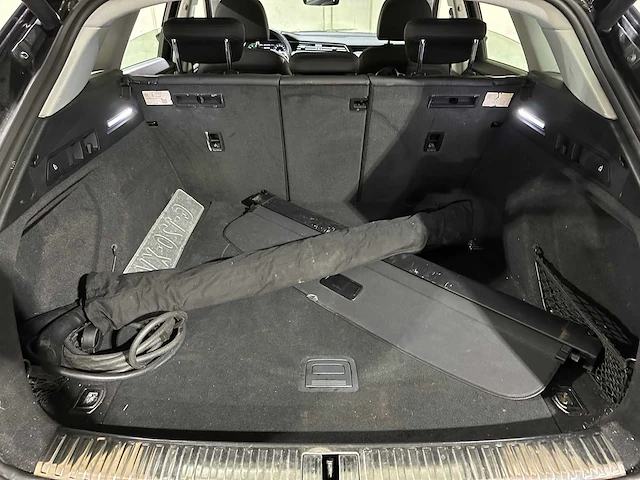 Audi e-tron 50 quattro launch edition plus 71 kwh 313pk 2019, g-120-xv - afbeelding 36 van  50