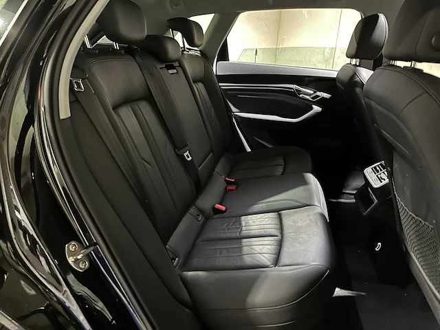 Audi e-tron 50 quattro launch edition plus 71 kwh 313pk 2019, g-120-xv - afbeelding 39 van  50
