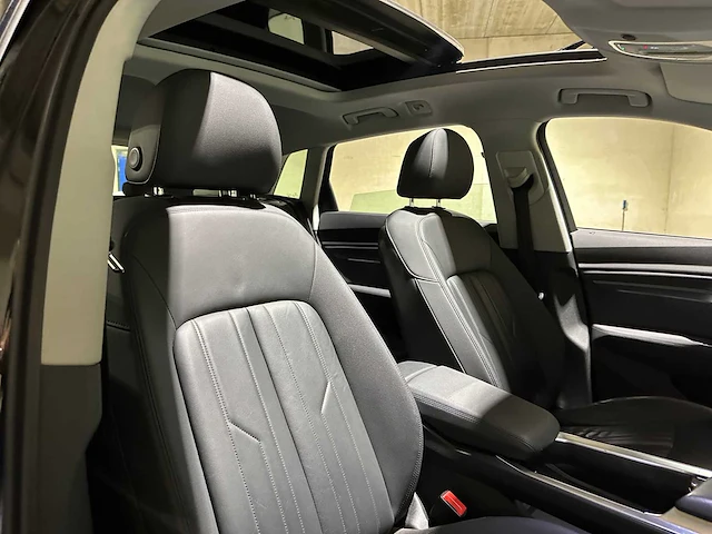 Audi e-tron 50 quattro launch edition plus 71 kwh 313pk 2019, g-120-xv - afbeelding 42 van  50