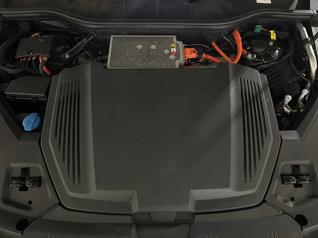 Audi e-tron 50 quattro launch edition plus 71 kwh 313pk 2019, g-120-xv - afbeelding 44 van  50