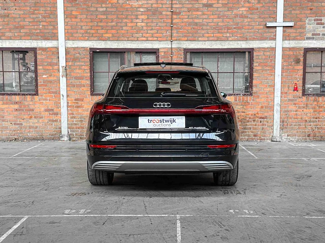 Audi e-tron 50 quattro launch edition plus 71 kwh 313pk 2019, g-440-xz - afbeelding 4 van  42