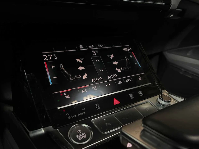 Audi e-tron 50 quattro launch edition plus 71 kwh 313pk 2019, g-907-xp - afbeelding 16 van  45