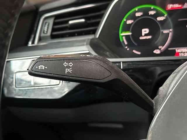 Audi e-tron 50 quattro launch edition plus 71 kwh 313pk 2019, g-907-xp - afbeelding 22 van  45