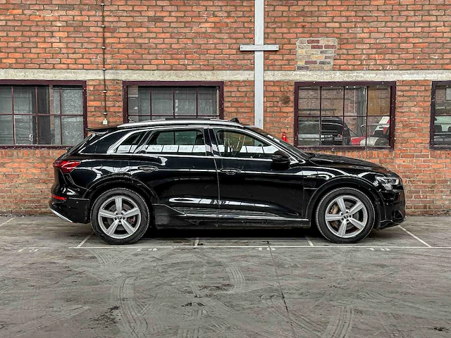 Audi e-tron 50 quattro launch edition plus 71 kwh 313pk 2019, g-907-xp - afbeelding 43 van  45