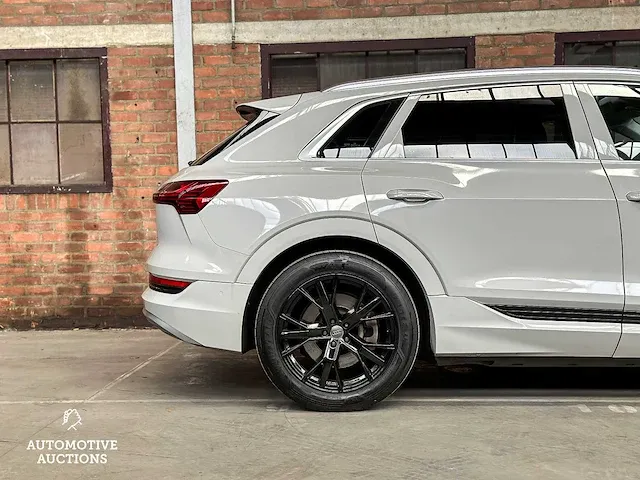 Audi e-tron 50 quattro launch edition plus 71 kwh 313pk 2019 (origineel-nl), h-071-bt - afbeelding 2 van  64
