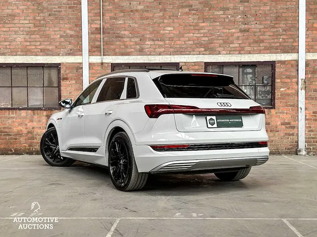 Audi e-tron 50 quattro launch edition plus 71 kwh 313pk 2019 (origineel-nl), h-071-bt - afbeelding 11 van  64