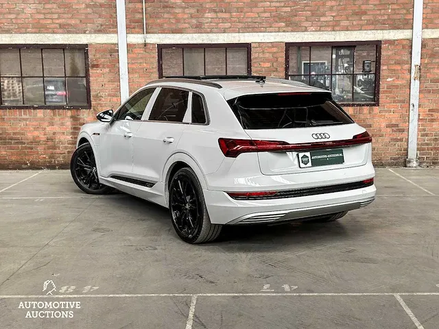 Audi e-tron 50 quattro launch edition plus 71 kwh 313pk 2019 (origineel-nl), h-071-bt - afbeelding 13 van  64