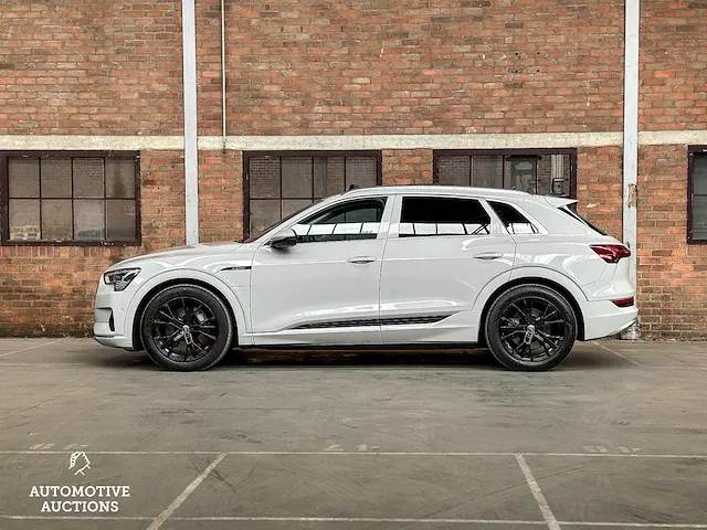 Audi e-tron 50 quattro launch edition plus 71 kwh 313pk 2019 (origineel-nl), h-071-bt - afbeelding 16 van  64