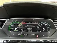 Audi e-tron 50 quattro launch edition plus 71 kwh 313pk 2019 (origineel-nl), h-071-bt - afbeelding 31 van  64