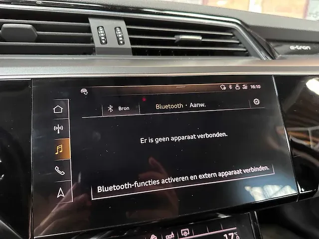 Audi e-tron 50 quattro launch edition plus 71 kwh 313pk 2019 (origineel-nl), h-071-bt - afbeelding 37 van  64