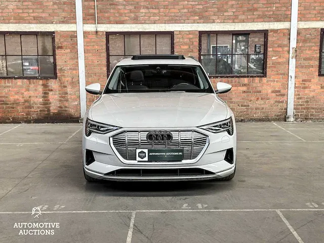 Audi e-tron 50 quattro launch edition plus 71 kwh 313pk 2019 (origineel-nl), h-071-bt - afbeelding 45 van  64