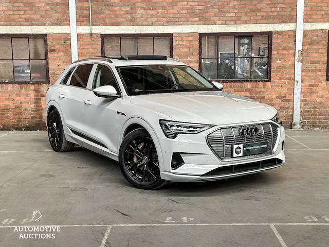 Audi e-tron 50 quattro launch edition plus 71 kwh 313pk 2019 (origineel-nl), h-071-bt - afbeelding 56 van  64