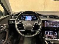 Audi e-tron 50 quattro launch edition plus 71 kwh 313pk 2019 (origineel-nl), h-644-bl - afbeelding 36 van  72