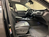 Audi e-tron 50 quattro launch edition plus 71 kwh 313pk 2019 (origineel-nl), h-644-bl - afbeelding 43 van  72