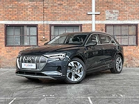 Audi e-tron 50 quattro launch edition plus 71 kwh 313pk 2019 (origineel-nl), h-889-db - afbeelding 1 van  47