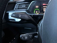 Audi e-tron 50 quattro launch edition plus 71 kwh 313pk 2019 (origineel-nl), h-889-db - afbeelding 20 van  47