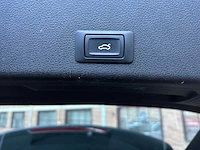 Audi e-tron 50 quattro launch edition plus 71 kwh 313pk 2019 (origineel-nl), h-889-db - afbeelding 30 van  47
