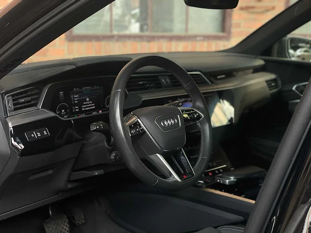 Audi e-tron 50 quattro s edition s-line 71 kwh 313pk 2021, grj-01-p - afbeelding 19 van  43