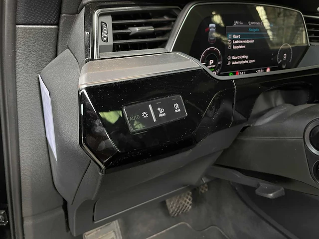 Audi e-tron 50 quattro s edition s-line 71 kwh 313pk 2021, grj-01-p - afbeelding 22 van  43