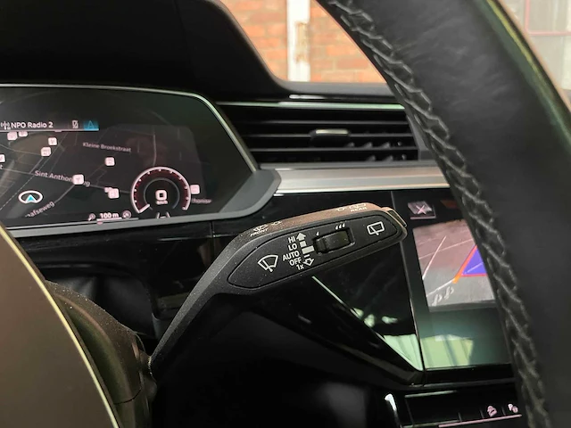 Audi e-tron 50 quattro s edition s-line 71 kwh 313pk 2021, grj-01-p - afbeelding 26 van  43