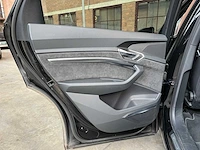 Audi e-tron 50 quattro s edition s-line 71 kwh 313pk 2021, grj-01-p - afbeelding 34 van  43