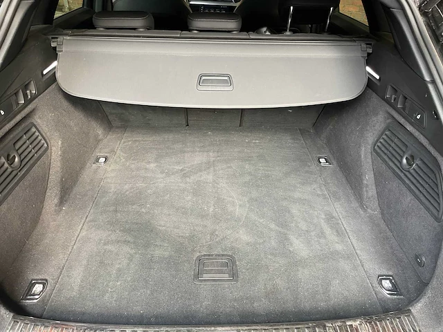 Audi e-tron 50 quattro s edition s-line 71 kwh 313pk 2021, grj-01-p - afbeelding 35 van  43