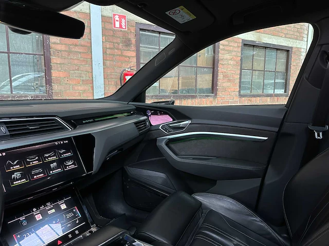 Audi e-tron 55 quattro -edition one- advanced 95 kwh 408pk 2019, g-753-xp - afbeelding 23 van  52
