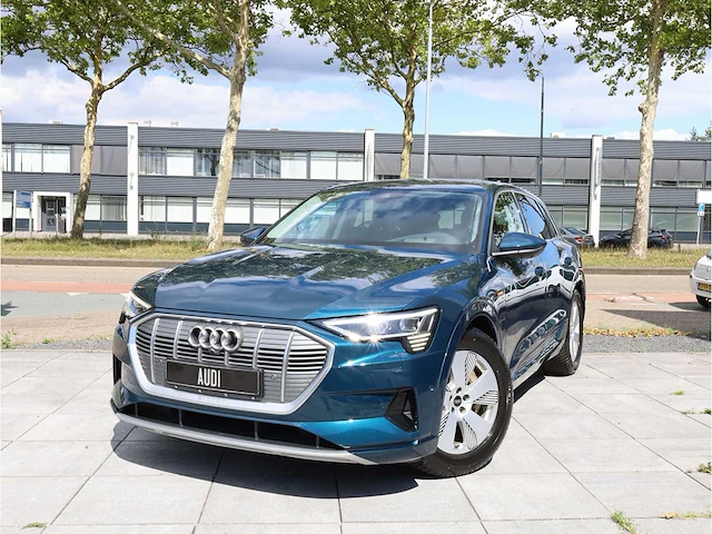 Audi e-tron 55 quattro 95 kwh 300kw automaat 2021 - afbeelding 1 van  41