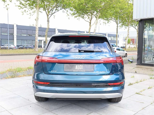 Audi e-tron 55 quattro 95 kwh 300kw automaat 2021 - afbeelding 34 van  41