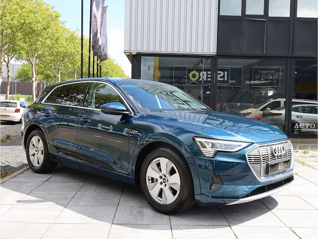 Audi e-tron 55 quattro 95 kwh 300kw automaat 2021 - afbeelding 39 van  41