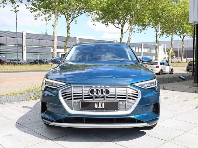 Audi e-tron 55 quattro 95 kwh 300kw automaat 2021 - afbeelding 40 van  41