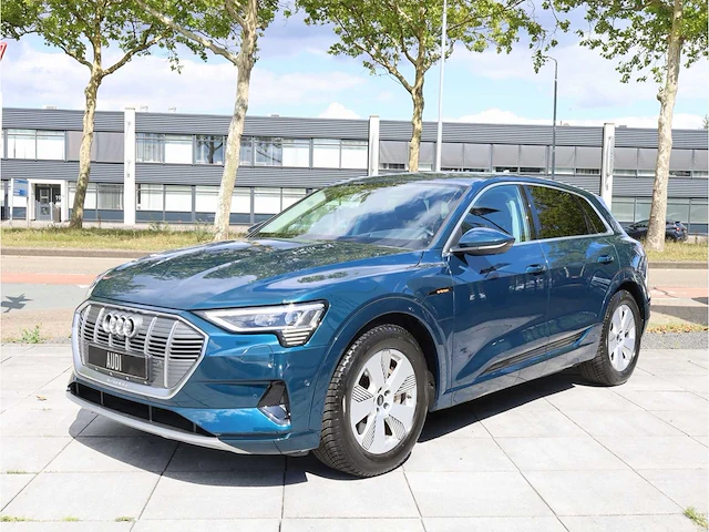 Audi e-tron 55 quattro 95 kwh 300kw automaat 2021 - afbeelding 41 van  41