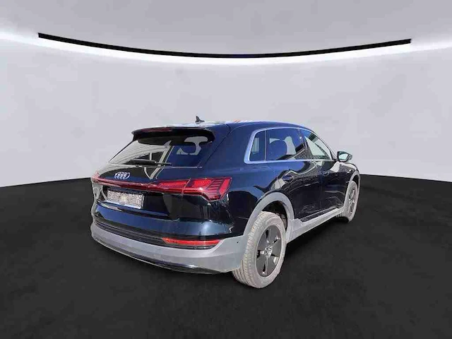 Audi e-tron 55 quattro 95 kwh 300kw automaat 2022 - afbeelding 10 van  17