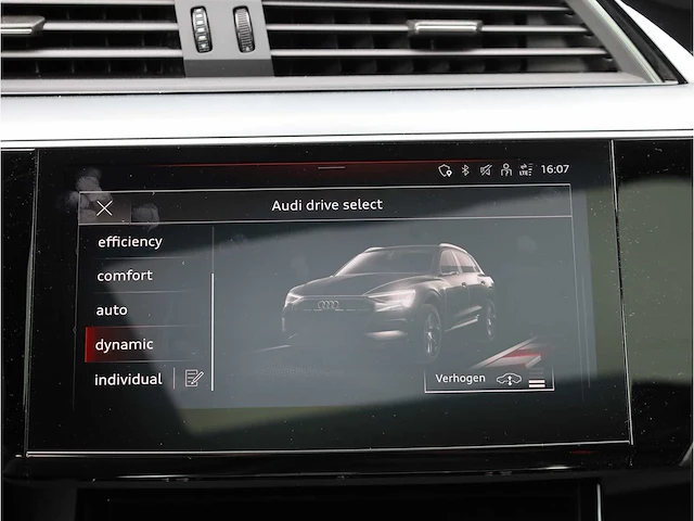 Audi e-tron 55 quattro 95 kwh 300kw automaat 2022 - afbeelding 15 van  38