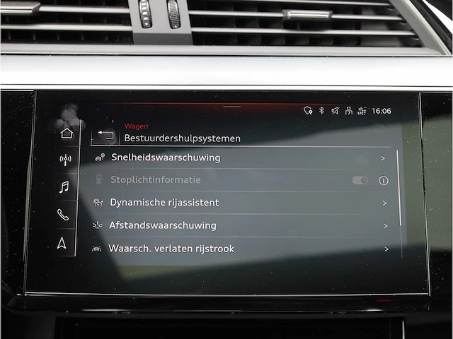 Audi e-tron 55 quattro 95 kwh 300kw automaat 2022 - afbeelding 17 van  38