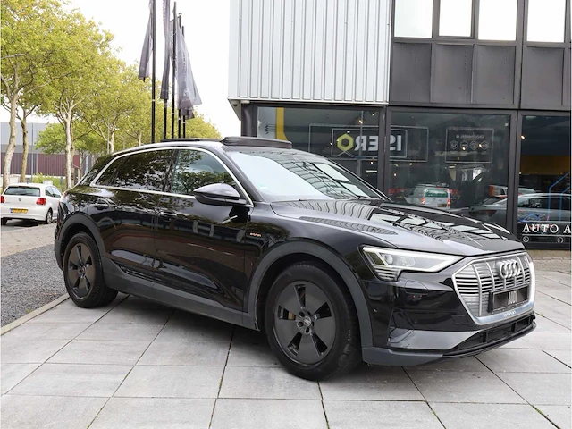 Audi e-tron 55 quattro 95 kwh 300kw automaat 2022 - afbeelding 36 van  38